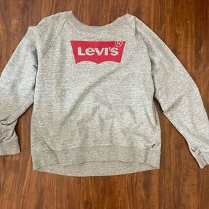 Levi’s crewneck